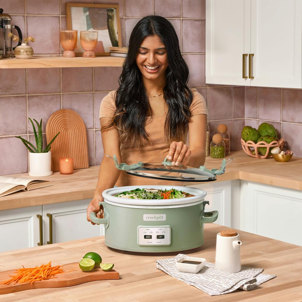 crock-pot-programmable-design-series-6-quart-cook-and-carry-slow-cooker-moonshine-o0 3f87b859-8171-37ea-b973-bcd7f8f2515e.jpg