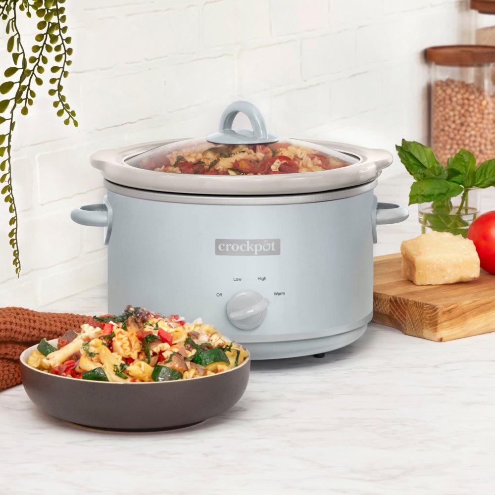 crock-pot-manual-design-series-4-5-quart-slow-cooker-macaroon-blue-m3 DC-39109-Crockpot_2022FallDesigns-Macaron-ATF04-nogfx
